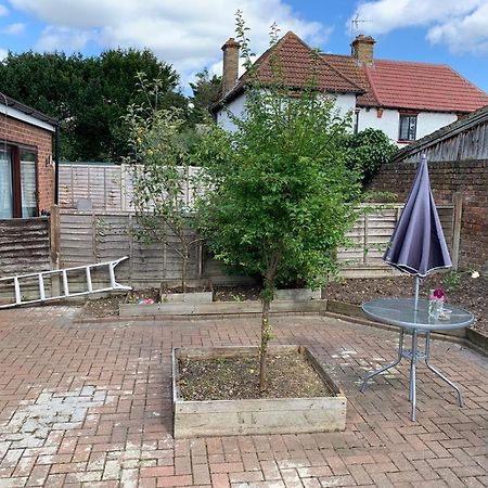 Harmondsworth Cambridge Suites מראה חיצוני תמונה